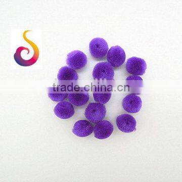 Design Unique Iridescence Pompoms for Kid Craft