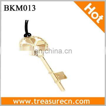 Popular Key Shaped Golden Alloy Bookmark