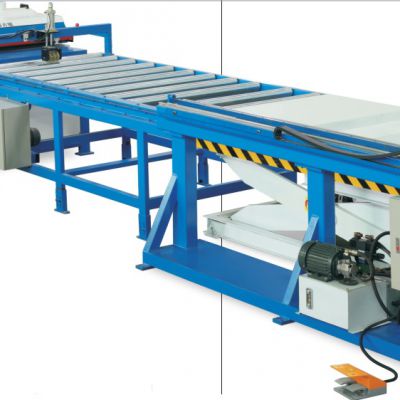 Automatic Gantry Feeding High Precision Panel Board Multi Blade Rip Saw Machine Line