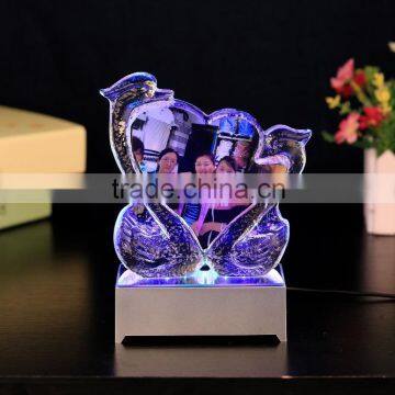 Crystal LED Swan Shape Crystal Photo Frame Wedding Favors Quality Choice photo-3