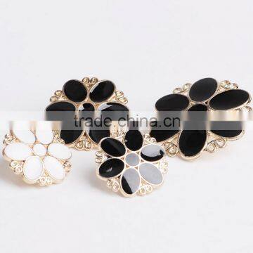 Oiled metal buttons Petals button lady white black coat fashion decorative buttons