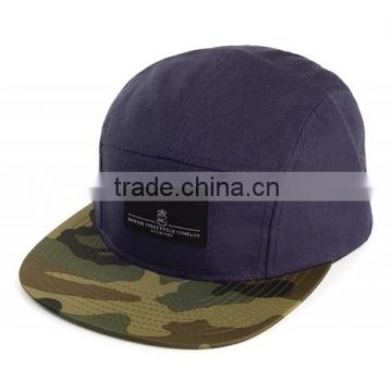 Hot Sale Camouflage 5 Panel Hat Custom Made Flat Brim 5 Panel Cap with Woven Label