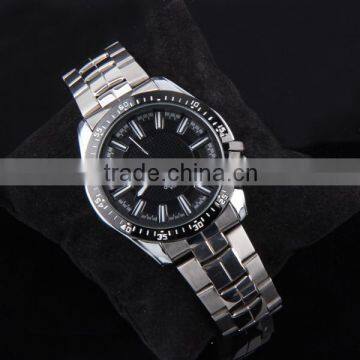 Mens High Quallity China Watch With 44mm Watch Case