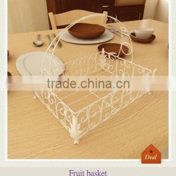 Fancy metal iron fruit basket with handle