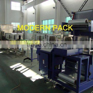 Automatic pe Film Shrinking Wrapping Water Bottle Packaging Machine photo-4