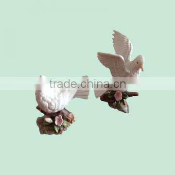Wholesale Home Decor Ceramic Flowers Doves Figurines