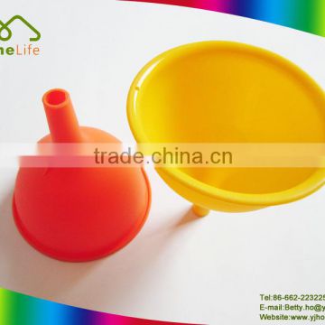 Popular high quality stainless steel plastic oil food grade silicone funnel