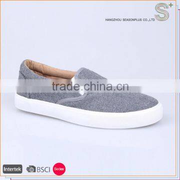 Wholesale new colorful OEM canvas shoes