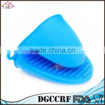 NBRSC High Quality Heat Resistant Mini Cooking Pinch Mitts Silicone Gloves Pot Holder photo-4
