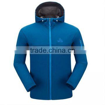 OEM/ODM Custom Design Embroidered Logo Softshell Jacket