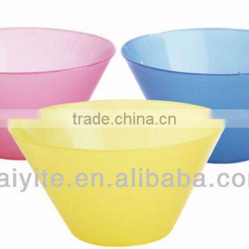 colorful large plastic salad bowl for dinnerware