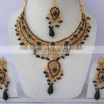 INDIAN BRIDAL GOLD INSPIRED DESIGNER KUNDAN JEWELRY