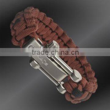 Fashion nylon paracord bracelet survival kit wholesale