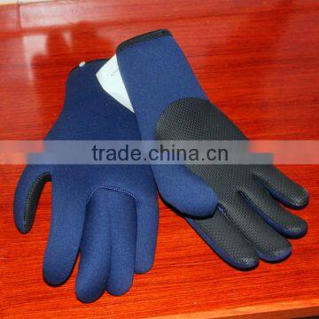 Rubber on palm neoprene gloves scuba diving gloves