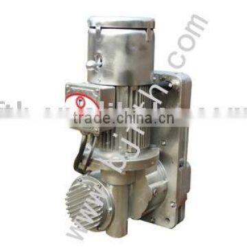 traction hoist for suspended platform