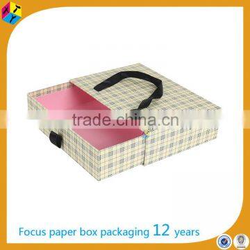 custom printed matchbox style gift packaging box