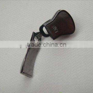 #8 Plastic sliders with painted