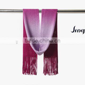 Comfortable ladies 100% acrylic dip-dye hollow-out neckerchief with tassels