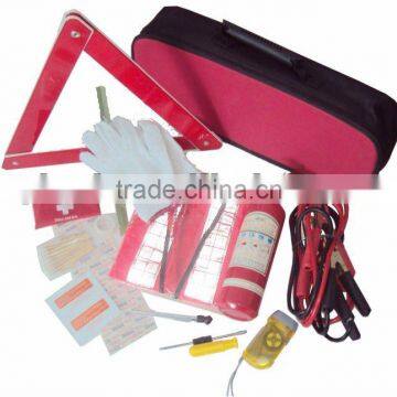 35-piece Auto emergency safety kit with extinguisher