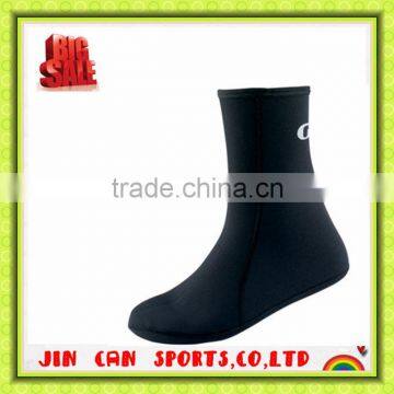 New style top quality nice design neoprene custom socks