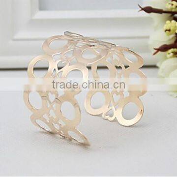 Dubai Fashion Jewelry 2015 Heart Hollow Bangle With Factory Direct Sale photo-5