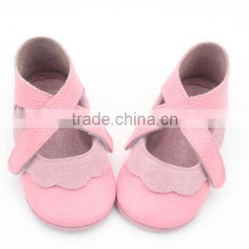 Low MOQ popular wholesale soft leather baby shoes