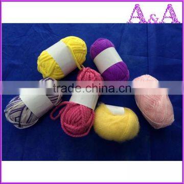 Acrylic and Polyester Knitting Yarn Hand Crochet Wool Yarn photo-2