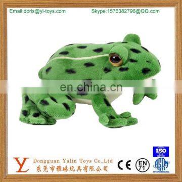 lifelike frog toy green frog stuffed toy for children