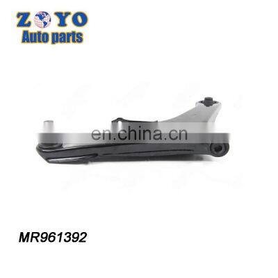 MR961392 K620546 Suspension System Right Lower Control Arm for Mitsubishi Outlander 2006