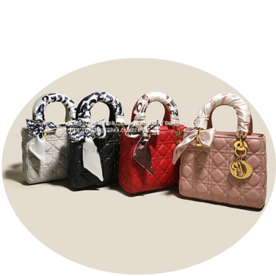 Spring And Summer Hot Style Diana Bag 2022 New Bag All-Match Oblique Cross Portable Tote Bag High-Quality Diamond Chain Bag