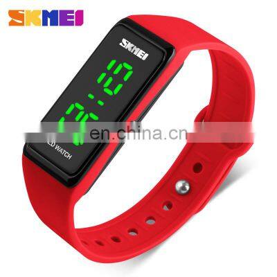 Original Watch Manufacturer Wholesale Unisex Silicone Watch Date Sport Bracelet LED Digital Wristwatch photo-5