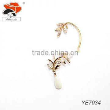 golden and silver pearl flower earrings wholesale