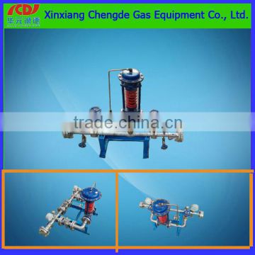 Two stage cryogenic gas pressure relief valve