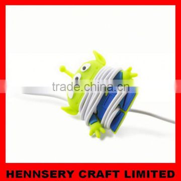 customized shape and logo soft pvc rubber silicone fish earphone cord winder