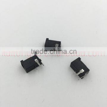 Socket DC0020