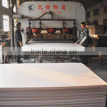 Melamine faced MDF board poplar material