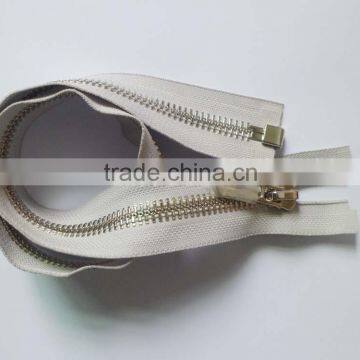 8# brass zipper shinny silver teeth zipper europe zipper teeth with european zipper slider open end zipper coate zipper