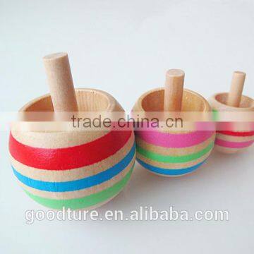 2015 Hot Sale Set Of Three Scopperil In Different Size Wooden Pet Top