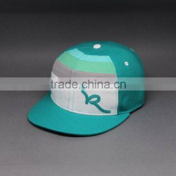 2015 FASHION CUSTOME WHOLESALE EMBROIDERY SNAPBACK CAPS WHOLESALE