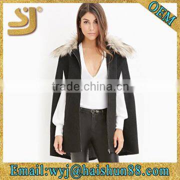 Boucle faux fur cape