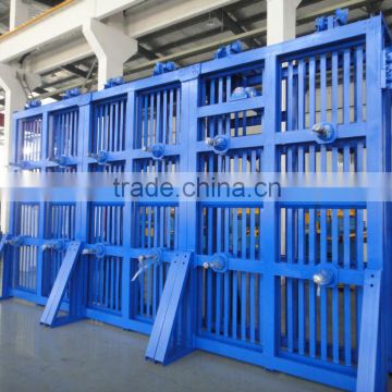 Metal coil strip accumulator