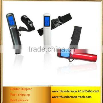 Built in electronic 50kg portable digital luggage scale with LCD display