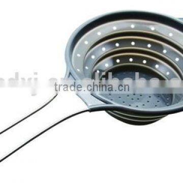 S size collapsible silicone strainer, foldable silicone colander, silicone kitchen tools strainers,100% Food grade