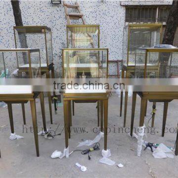 Luxury Store Fixtures Decoration Factory Custom Made Stainless Steel Metal Display Showcase and Stands for Cartier Jewelry