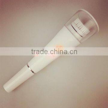 Electric facial cleansing brush