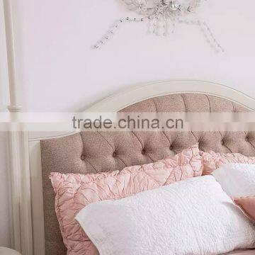Princess Wonderland Luxury European Style Solid Wood Tufted Bed With Pure White Poster and Canopy BF11-02274e photo-4