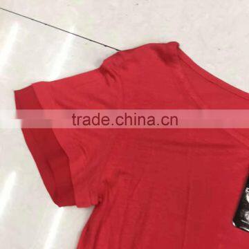 Good Quality of Latest Designs Flower Trimming Red T-shirt Factory Closeout photo-2