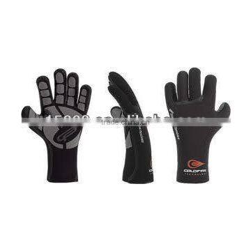 Neoprene gloves