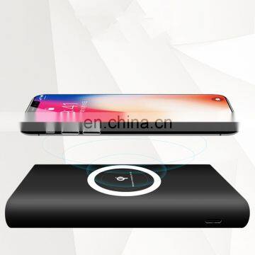 New Qi Wireless charging power bank A Grade battery type wireless charge