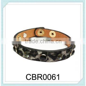 inlaid dark rhinestone fashion fur bracelet